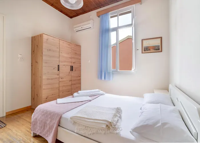 El Padre Nyaraló Szívrosz